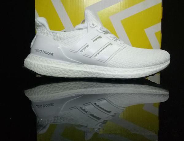 2019 ultra boost casual shoes men women stripe balck white oreo sneakers ultraboost shoes trainers, Black
2019 ultra boost casual shoes men women stripe balck white oreo sneakers ultraboost shoes trainers, Black