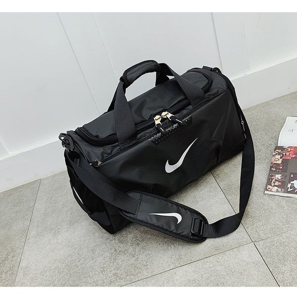 2020 womens mens teenager fashion shoulder bag cross body handbag oxford fabric black simple style gym bag traveling b104229z
2020 womens mens teenager fashion shoulder bag cross body handbag oxford fabric black simple style gym bag traveling b104229z