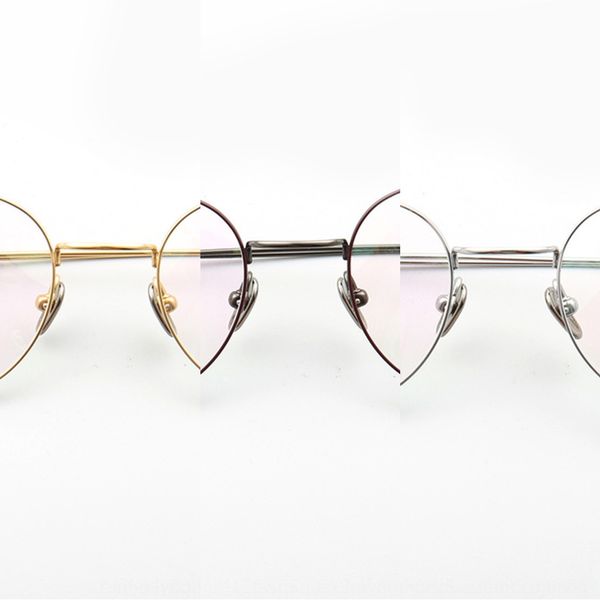 keyumi titanium light pure titanium glasses frame ip electroplating italian design simple glasses frame, Silver
keyumi titanium light pure titanium glasses frame ip electroplating italian design simple glasses frame, Silver