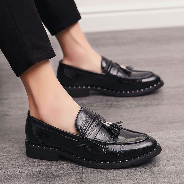 men leather casual designer loafers shoes outdoor slip on soft metal fashion flats tassel moccasins luxury mens shoes 4, Black
men leather casual designer loafers shoes outdoor slip on soft metal fashion flats tassel moccasins luxury mens shoes 4, Black