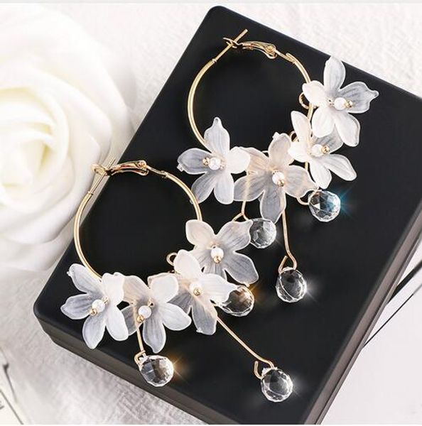trendy acrylic water drop women dangle earrings crystal flower long pendant earrings for women drops earrings gb366, Golden
trendy acrylic water drop women dangle earrings crystal flower long pendant earrings for women drops earrings gb366, Golden