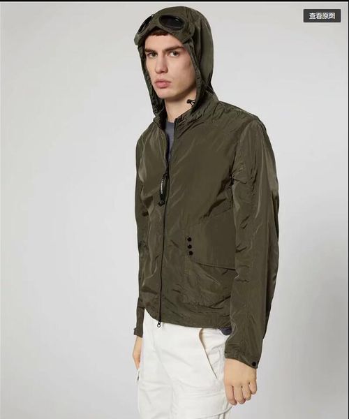 19 arrvied brand men two gla e cp company windbreaker metal nylon men outdoor port jacket ca ual hoodie clothing ize m xxl
19 arrvied brand men two gla e cp company windbreaker metal nylon men outdoor port jacket ca ual hoodie clothing ize m xxl