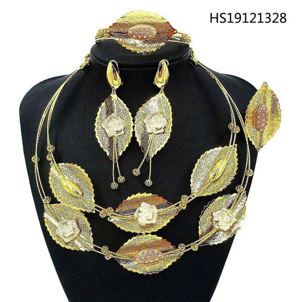 yulaili 2020 new fashion dubai gold jewelry sets for women leaf design necklace earrings bracelet ring bijoux ing, Silver
yulaili 2020 new fashion dubai gold jewelry sets for women leaf design necklace earrings bracelet ring bijoux ing, Silver
