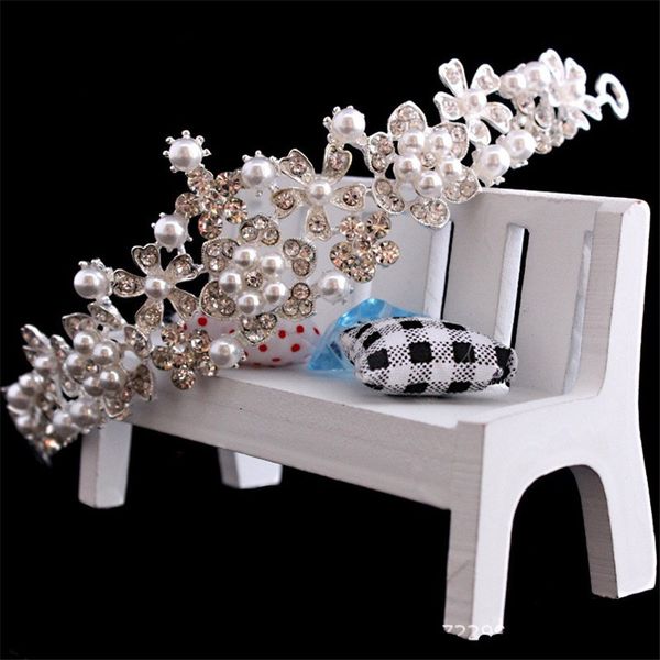 silver rhinestone wedding bridal pearl tiara crystal headband prom girl princess crown headwear hair accessories my3211, Golden;white
silver rhinestone wedding bridal pearl tiara crystal headband prom girl princess crown headwear hair accessories my3211, Golden;white