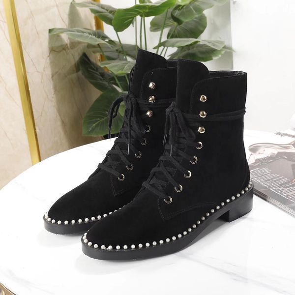 new low-fashion wild latest women designer boots martin rubber sole 100% genuine leather size 35-41 original packaging, Black
new low-fashion wild latest women designer boots martin rubber sole 100% genuine leather size 35-41 original packaging, Black