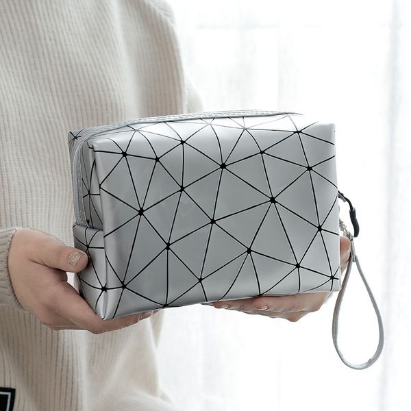 2020 new large-capacity pu zipper travel portable waterproof lazy storage bag simple ladies custom cosmetic bag makeup
2020 new large-capacity pu zipper travel portable waterproof lazy storage bag simple ladies custom cosmetic bag makeup