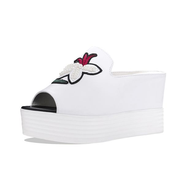 slippers large size 34-40 female summer fashion 2021 genuine leather women platform sandals, Black
slippers large size 34-40 female summer fashion 2021 genuine leather women platform sandals, Black