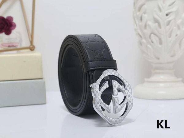 designers belt men's women's belt luxury belt leather business luxury daikin buckle box packaging 09, Black;brown
designers belt men's women's belt luxury belt leather business luxury daikin buckle box packaging 09, Black;brown