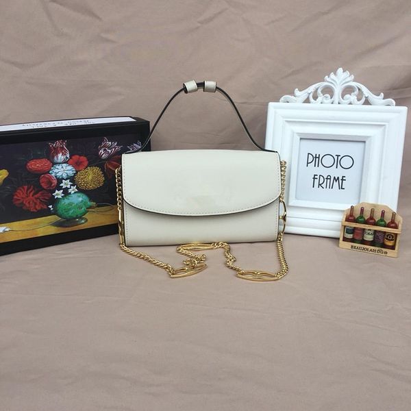 2019 men and women carry purses wallets cards shoulder bags fashion bags briefcases and retro bags
2019 men and women carry purses wallets cards shoulder bags fashion bags briefcases and retro bags