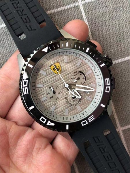 selling wholesale men's watch new fashion casual watch rubber strap quartz watch men's sports business watches, Slivery;brown
selling wholesale men's watch new fashion casual watch rubber strap quartz watch men's sports business watches, Slivery;brown