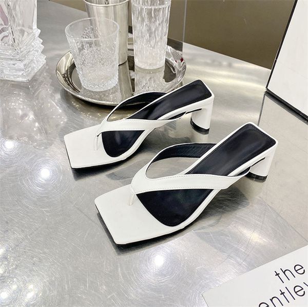 square heel women flip flop 2020 new summer beach ladies slipper bohemian female sandal med heel slip on slides, Black
square heel women flip flop 2020 new summer beach ladies slipper bohemian female sandal med heel slip on slides, Black