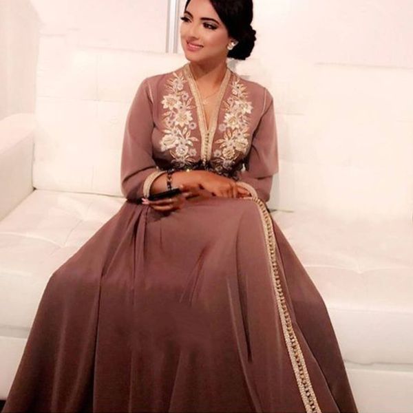 2020 long plus size brown muslim evening gowns arabic african prom dresses formal party dress, Black
2020 long plus size brown muslim evening gowns arabic african prom dresses formal party dress, Black