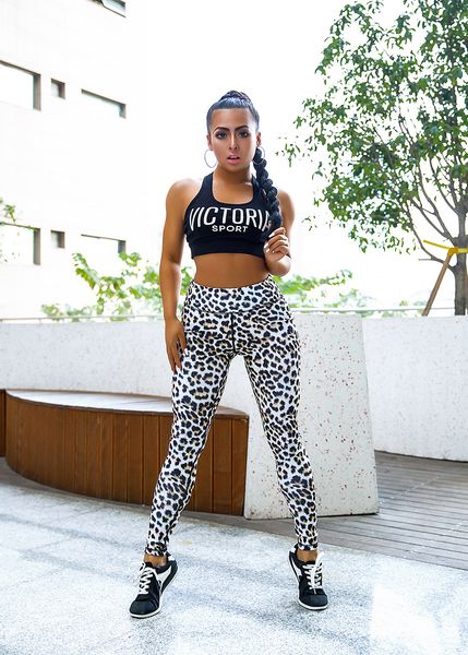 womens designer fashion leopard print yoga pants high waist tights pants running fitness gym leggings 2020 new sell, Black
womens designer fashion leopard print yoga pants high waist tights pants running fitness gym leggings 2020 new sell, Black