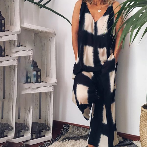 2020 new women trousers fashion long pants v neck sleeveless pocket loose colorblock plaid printed loose long jumpsuit rompers, Black;white
2020 new women trousers fashion long pants v neck sleeveless pocket loose colorblock plaid printed loose long jumpsuit rompers, Black;white