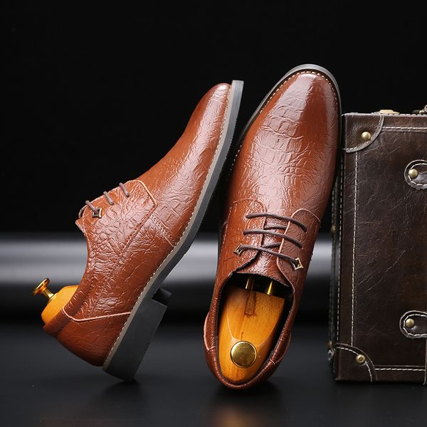 season new crocodile pattern leather shoes mens business leather shoes british-style lace-up pointed shoes foreign trade taobao on behalf, Black
season new crocodile pattern leather shoes mens business leather shoes british-style lace-up pointed shoes foreign trade taobao on behalf, Black