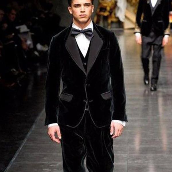 black velvet men suits for evening party stage 2019 winter new coat wedding tuxedos 3 piece male clothes jacket pants vest, White;black
black velvet men suits for evening party stage 2019 winter new coat wedding tuxedos 3 piece male clothes jacket pants vest, White;black