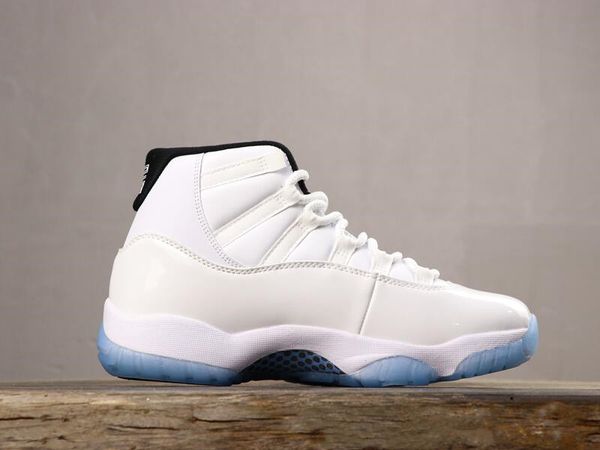 new fashion 11 white black legend blue man basketball designer shoes real carbon fiber xi footwear good quality come with box, White;red
new fashion 11 white black legend blue man basketball designer shoes real carbon fiber xi footwear good quality come with box, White;red