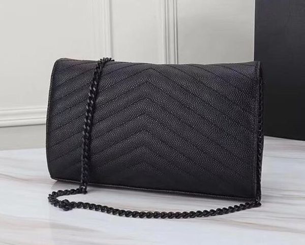high fashion v designer caviar genuine quilted handbags clutch handbag chain bag flap shoulder leather women bag tote purse quality feiuc, Red;black
high fashion v designer caviar genuine quilted handbags clutch handbag chain bag flap shoulder leather women bag tote purse quality feiuc, Red;black