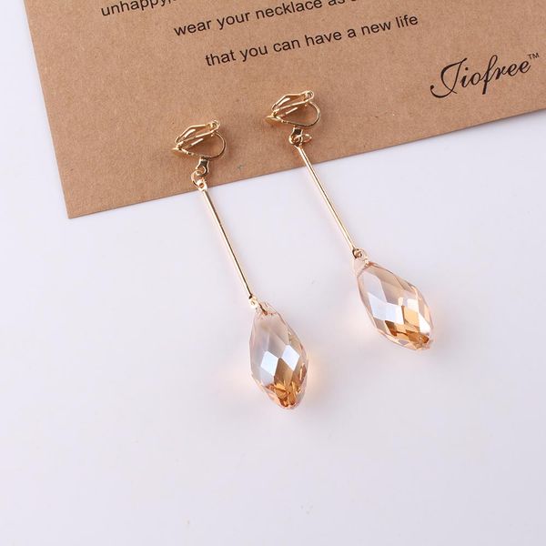 fashion new arrival women trendy long crystal clip on earrings without piercing women earring for chrismas birthday gift, Silver
fashion new arrival women trendy long crystal clip on earrings without piercing women earring for chrismas birthday gift, Silver
