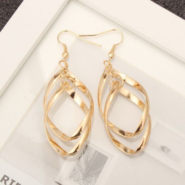 long metal tassel twisted geometric drop dangle statement earrings simple hollow multi-layer fashion jewelry bijoux, Golden;silver
long metal tassel twisted geometric drop dangle statement earrings simple hollow multi-layer fashion jewelry bijoux, Golden;silver