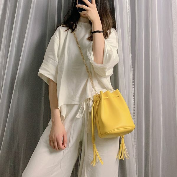 2020 new korean tassel chains women's bag cute bucket bag fashion lady shoulder lady handbag messenger tote bags
2020 new korean tassel chains women's bag cute bucket bag fashion lady shoulder lady handbag messenger tote bags