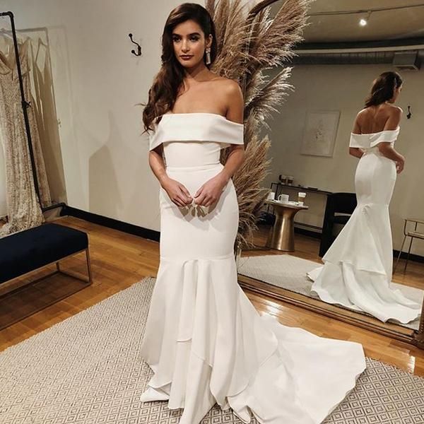 elegant women's long white off shoulder mermaid evening dresses robe de soiree floor length sleeveless prom gowns vestido de festa, Black;red
elegant women's long white off shoulder mermaid evening dresses robe de soiree floor length sleeveless prom gowns vestido de festa, Black;red