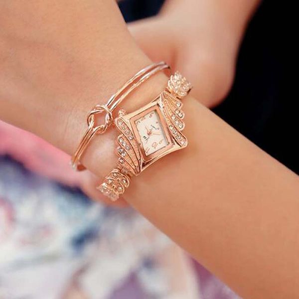 2018 jw fashion brand women bracelet watches exquisite rhinestone gold dress watch casual alloy quartz wristwatches, Slivery;brown
2018 jw fashion brand women bracelet watches exquisite rhinestone gold dress watch casual alloy quartz wristwatches, Slivery;brown