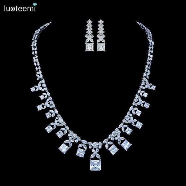 luoteemi new luxurious jewelry square teardrop cz crystal pendant fashion necklace earrings set for women bridal wedding accessories choker, Slivery;golden
luoteemi new luxurious jewelry square teardrop cz crystal pendant fashion necklace earrings set for women bridal wedding accessories choker, Slivery;golden