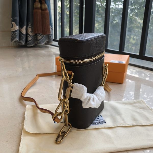2020 new fashion women pu letter crossbody handbag mm size tote girls bag cosmetic storage bag shoulder bag
2020 new fashion women pu letter crossbody handbag mm size tote girls bag cosmetic storage bag shoulder bag