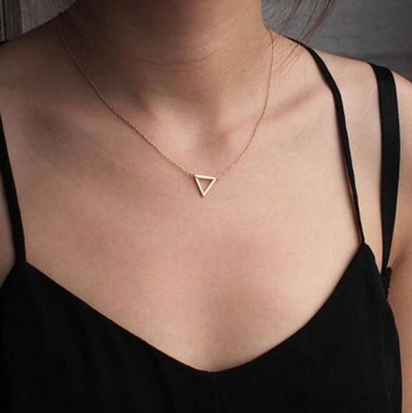 шарм ожерелье металлический треугольник кулон ожерелья дамы подарок, Silver
шарм ожерелье металлический треугольник кулон ожерелья дамы подарок, Silver