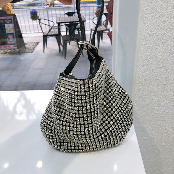 siketu2020 new womens bag bright diamond flash diamond ring rhinestone bag small square bag net red hand handbag
siketu2020 new womens bag bright diamond flash diamond ring rhinestone bag small square bag net red hand handbag