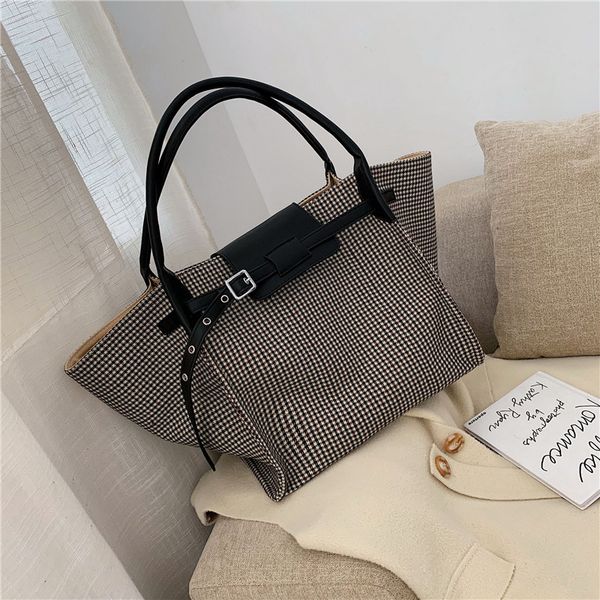 2019 Women Tote Bags Woman Famous Brands Single Shoulder handbags Bag High Quality Tote Bag daidai/10
2019 Women Tote Bags Woman Famous Brands Single Shoulder handbags Bag High Quality Tote Bag daidai/10