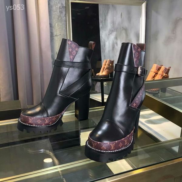 2019 trend autumn and winter high-heeled short tide female thick with martin boots round head waterproof platform british women's boots, Black
2019 trend autumn and winter high-heeled short tide female thick with martin boots round head waterproof platform british women's boots, Black