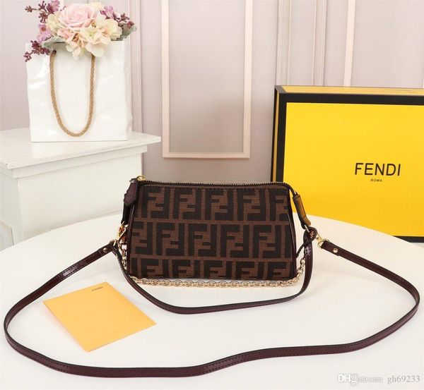 ladies metal love heart pattern chain shoulder crossbody bags women leather handbags clutch evening bags f123
ladies metal love heart pattern chain shoulder crossbody bags women leather handbags clutch evening bags f123
