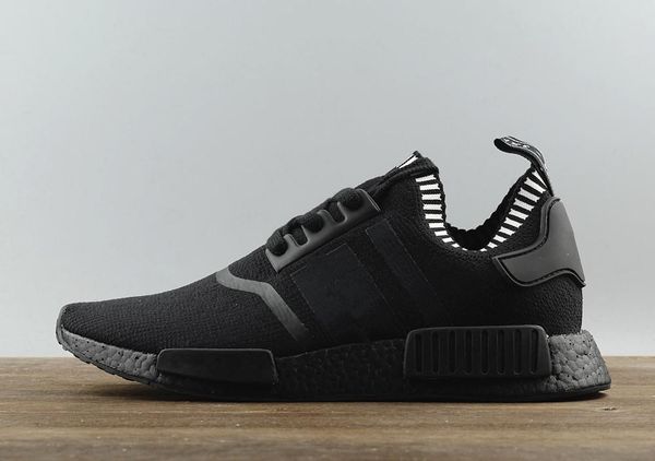 r1 oreo runner primeknit og triple black white running shoes men women originals classic casual sports shoes
r1 oreo runner primeknit og triple black white running shoes men women originals classic casual sports shoes