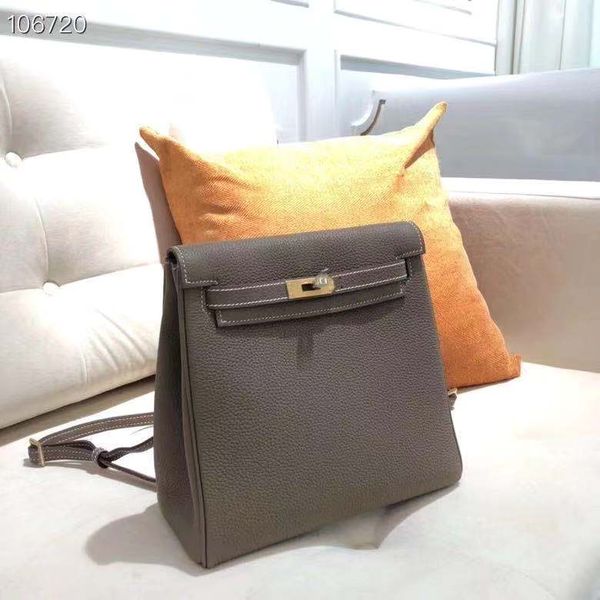 2020 новые сумки рюкзак стиль new designer роскошь сумки высокого качества телячьей женщин рюкзак разработан популярный
2020 новые сумки рюкзак стиль new designer роскошь сумки высокого качества телячьей женщин рюкзак разработан популярный