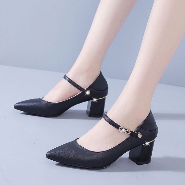 2020 new spring new female mujer female sandals high heels pointed shoes single shoe buckle female shoes with high heels u18-29, Black
2020 new spring new female mujer female sandals high heels pointed shoes single shoe buckle female shoes with high heels u18-29, Black