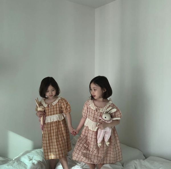 children's clothing 2020 summer new small and medium-sized children's retro lace plaid dress temperament beautiful girl skirt, Red;yellow
children's clothing 2020 summer new small and medium-sized children's retro lace plaid dress temperament beautiful girl skirt, Red;yellow