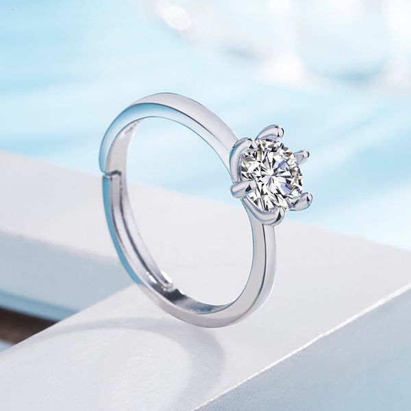 european and american fashion classic six claw zircon 925 silver plated ring womens opening silver jewelry cross border popular accessories
european and american fashion classic six claw zircon 925 silver plated ring womens opening silver jewelry cross border popular accessories