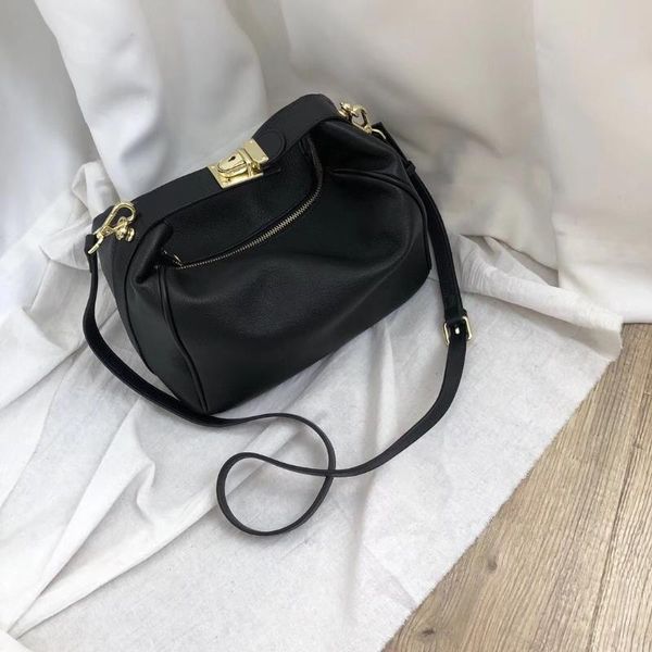 crossbody bags for women genuine leather handbag vintage black/khaki 2020 new women shoulder bag pillow designer lunch box bag
crossbody bags for women genuine leather handbag vintage black/khaki 2020 new women shoulder bag pillow designer lunch box bag