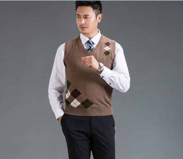autumn winter new fashion v-neck sleeveless plaid sweater men casual sweater cashmere vest, Black;white
autumn winter new fashion v-neck sleeveless plaid sweater men casual sweater cashmere vest, Black;white