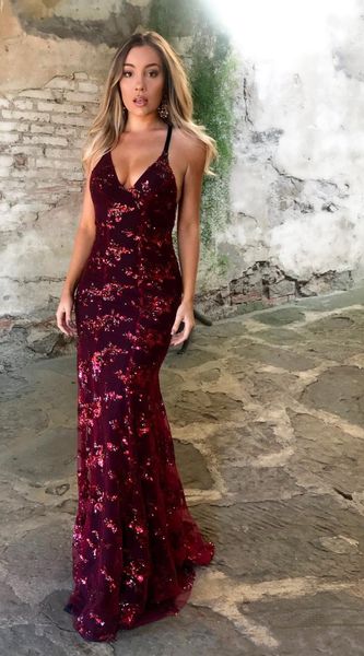 2020 new burgundy sequined lace prom dresses navy blue spaghetti straps mermaid sequins long silver backless evening party gowns wear, Black
2020 new burgundy sequined lace prom dresses navy blue spaghetti straps mermaid sequins long silver backless evening party gowns wear, Black