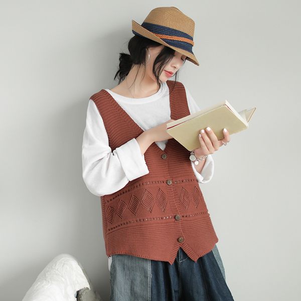 retro autumn new cotton line a vest literary crochet openwork sleeveless knit women's cardigan, Black;white
retro autumn new cotton line a vest literary crochet openwork sleeveless knit women's cardigan, Black;white