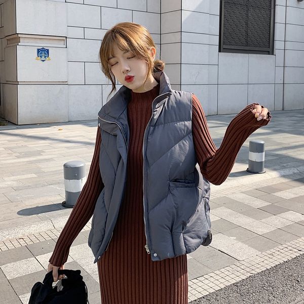 women's vests korean style solid sleeveless winter vest coat keep warm single zipper loose thick outwear waistcoat, Black;white
women's vests korean style solid sleeveless winter vest coat keep warm single zipper loose thick outwear waistcoat, Black;white