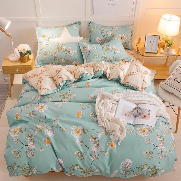 2019 silver lace border flowers bedlinens embroidery egyptian cotton beding set king size duvet cover set bedsheet
2019 silver lace border flowers bedlinens embroidery egyptian cotton beding set king size duvet cover set bedsheet