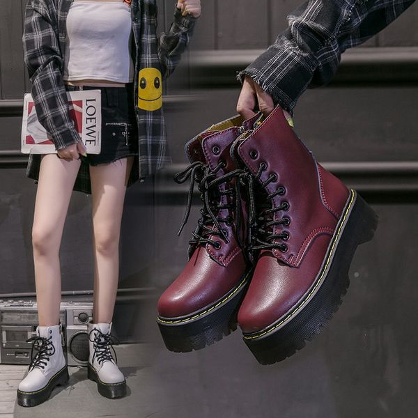 women boots waterproof winter shoes women snow boots lace-up platform ankle winter ladies warm shoes causal, Black
women boots waterproof winter shoes women snow boots lace-up platform ankle winter ladies warm shoes causal, Black