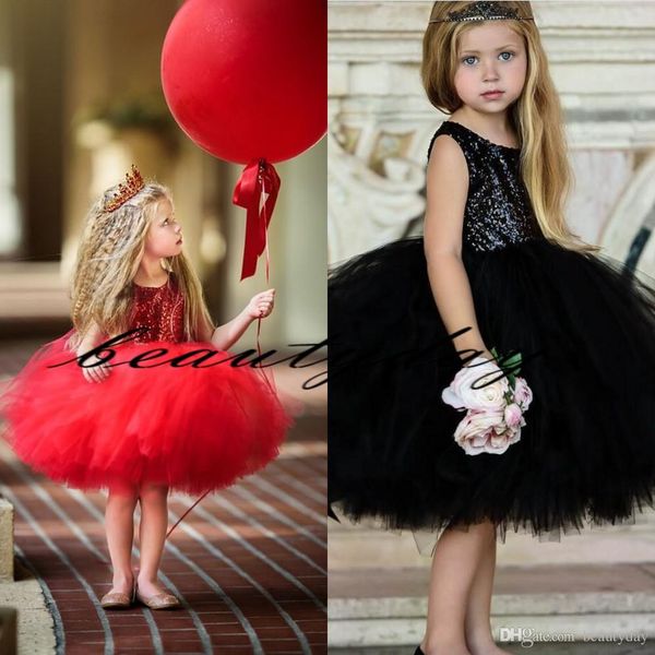 2019 vintage flower girl dresses for boho weddings black sequins lace middle east dubai princess kids first communion gowns birthday cheap, White;blue
2019 vintage flower girl dresses for boho weddings black sequins lace middle east dubai princess kids first communion gowns birthday cheap, White;blue