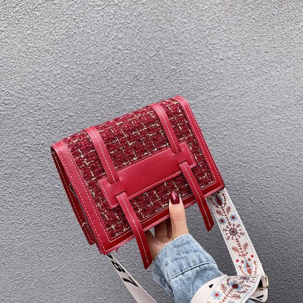 fashion crossbody bags for women 2020 autumn luxury handbags designer small women messenger bags wool plaid bolsa feminina sac
fashion crossbody bags for women 2020 autumn luxury handbags designer small women messenger bags wool plaid bolsa feminina sac