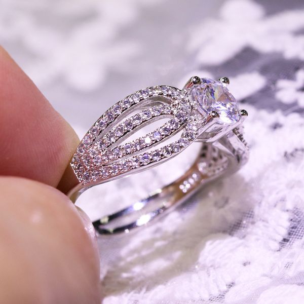 real 925 sliver vvs1 diamond 2 s ring for women luxury pure natural bizuteria gemstone s925 engagement irng jewelry box, Golden;silver
real 925 sliver vvs1 diamond 2 s ring for women luxury pure natural bizuteria gemstone s925 engagement irng jewelry box, Golden;silver