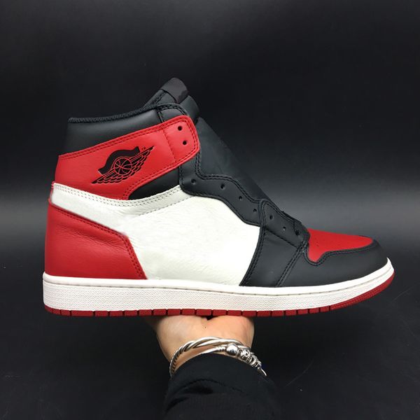 горячая toe баскетбол чистка 1 1s бред toe красный белый mens женщин 2019 открытый спорт тапки высокого качества
горячая toe баскетбол чистка 1 1s бред toe красный белый mens женщин 2019 открытый спорт тапки высокого качества